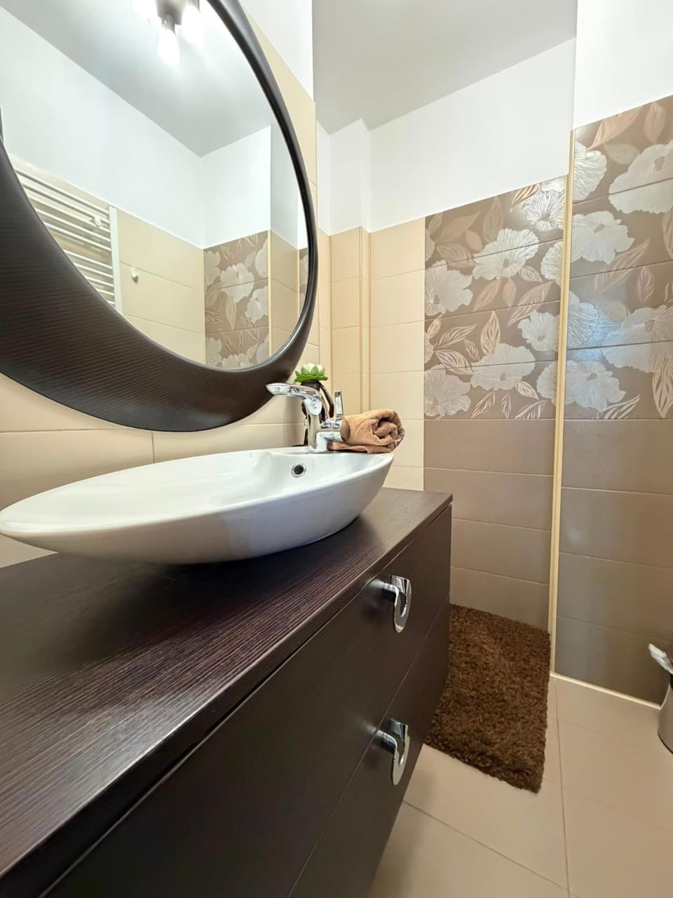 Central Luxury View Apartament Apartment in Craiova
