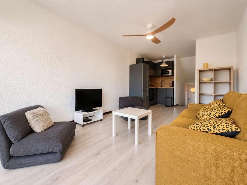 CR200-052 Studio - 2 couchages- PLAGE CENTRALE - CANET EN ROUSSILLON Apartment in Canet-en-Roussillon