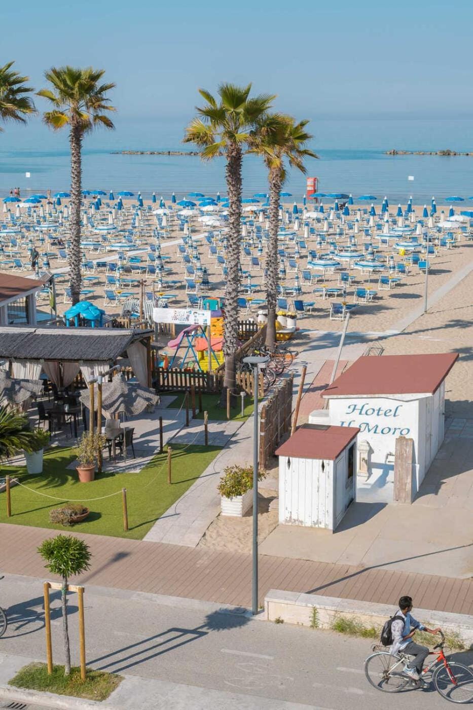 Bird's eye view, Beach, Sea view, Street view