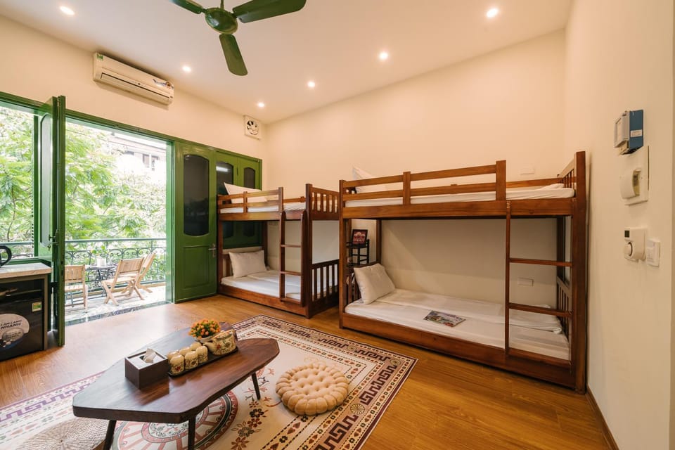 Bed, bunk bed, air conditioner