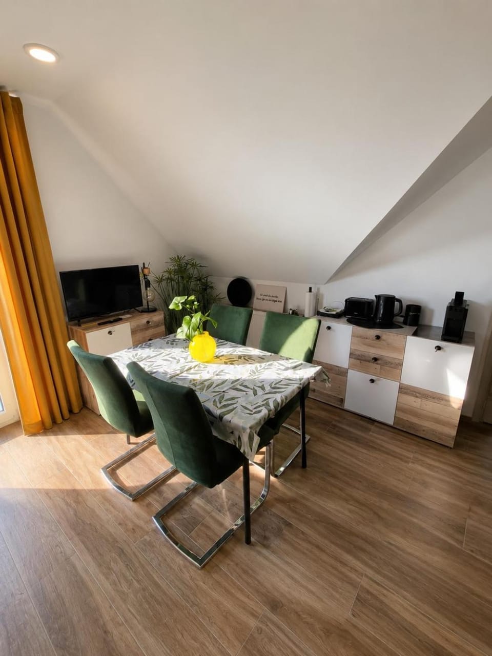 Modern apartment with balcony & panoramic view Apartment in Bavaria