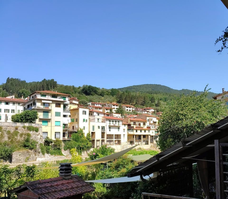 Property building, Spring, Day, Natural landscape, Mountain view