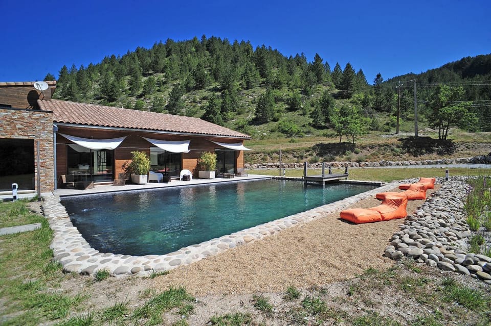 Spring, Day, Natural landscape, Mountain view, Pool view, Swimming pool, sunbed