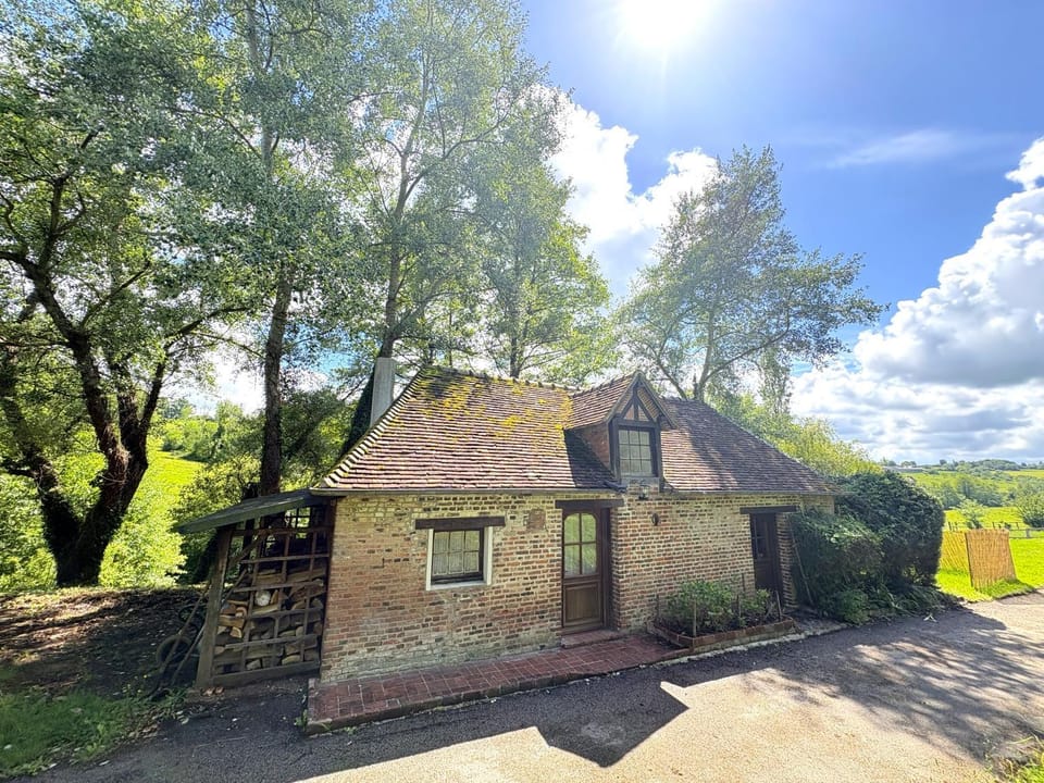 Property building, Natural landscape