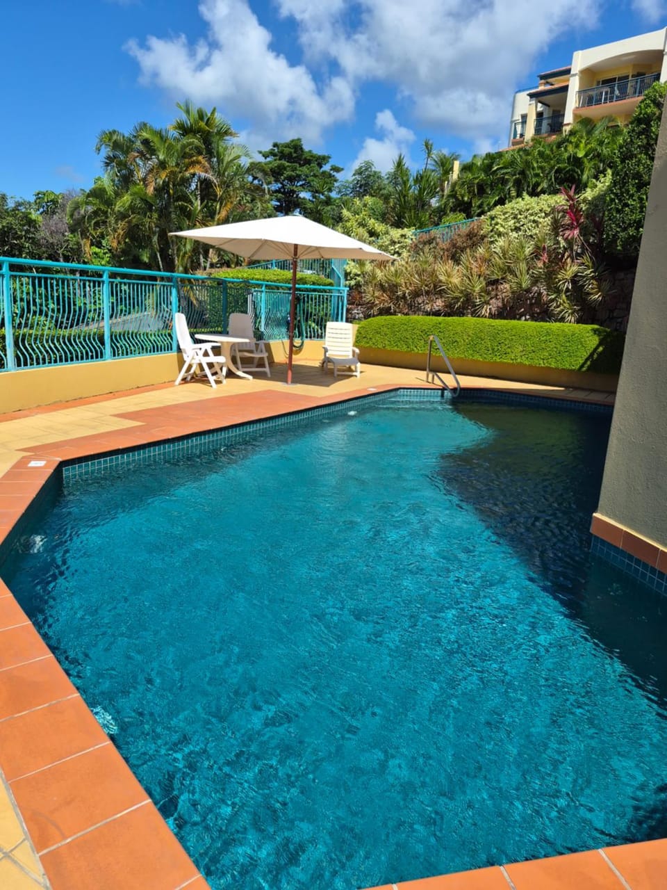 Swimming pool, Swimming pool