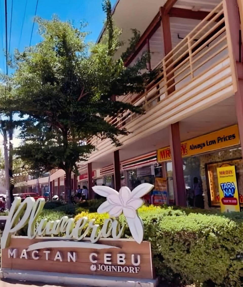 JL's Place Apartment in Lapu-Lapu City