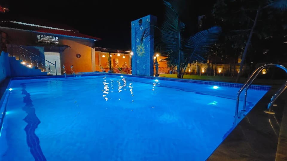 Driftwood Beach Resort Villa in Tamil Nadu