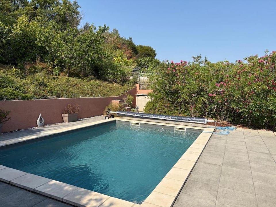 Maison avec piscine à proximité de la cité Villa in Carcassonne