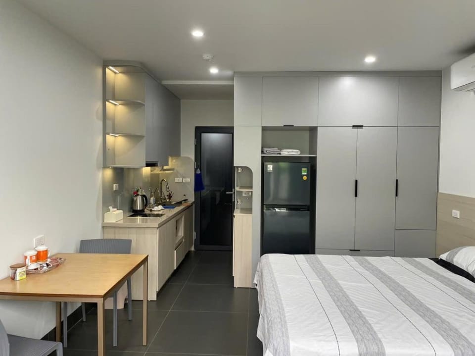 Huong Old Charm Home Apartment in Hanoi