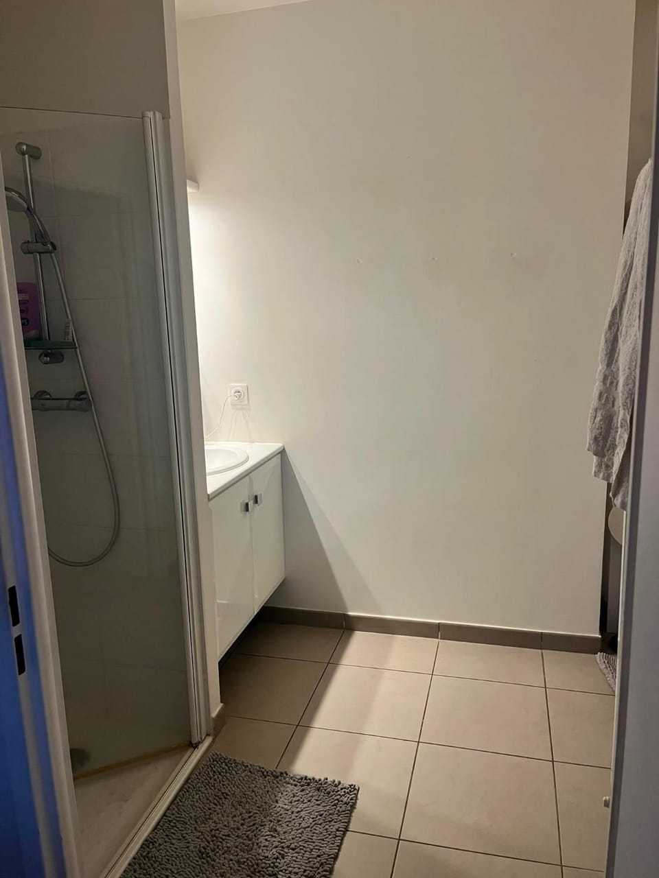 Shower, Bathroom