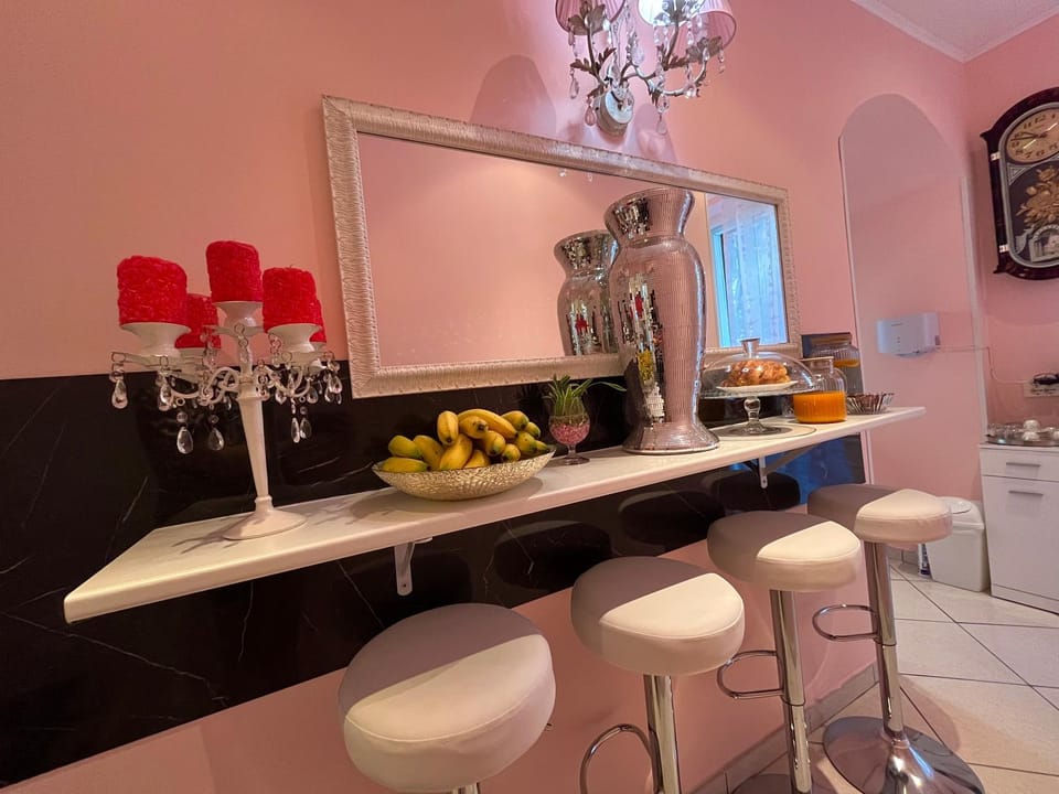 Le Palme Di Como Bed and Breakfast in Como