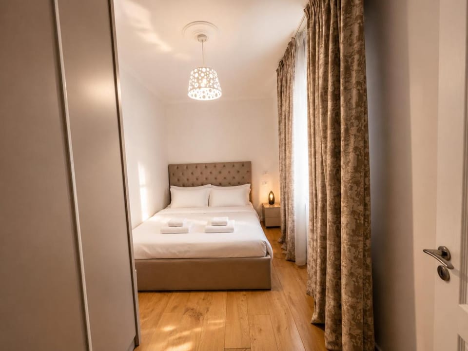 Bed, Photo of the whole room, Bedroom, wardrobe