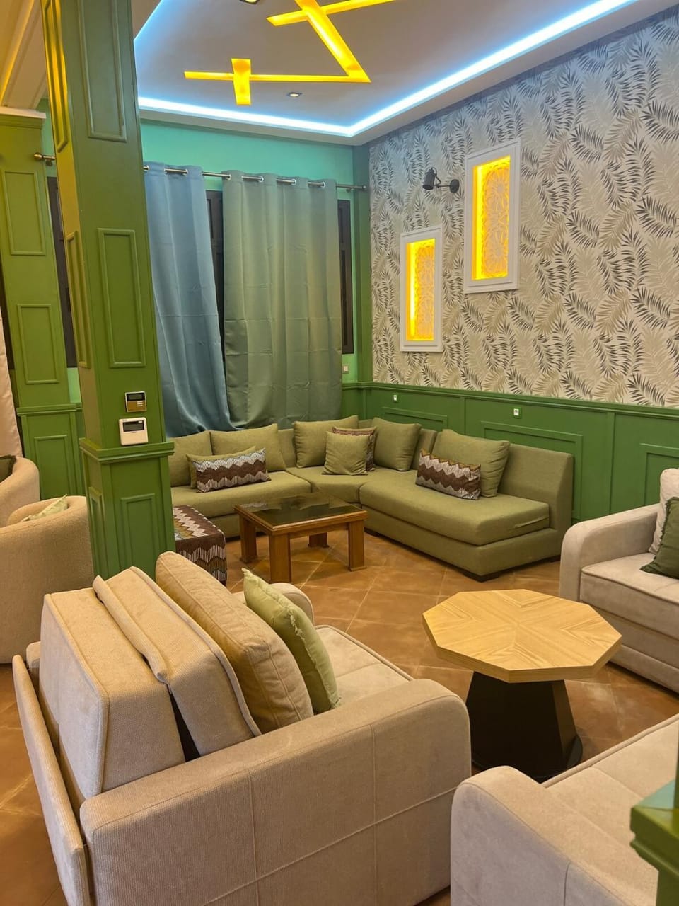 Green vintage house Apartment in Fes