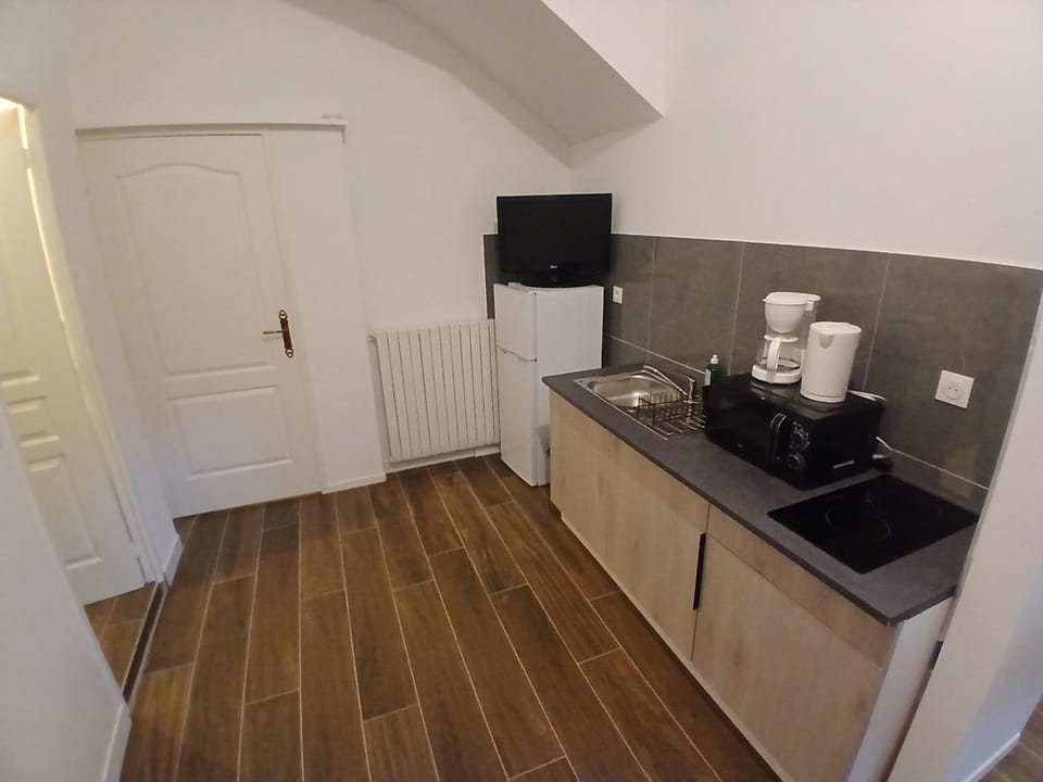 Joli t1 bis Drôme des collines Apartment in Auvergne-Rhône-Alpes