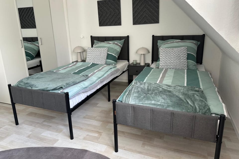 Bed, Bedroom, wardrobe