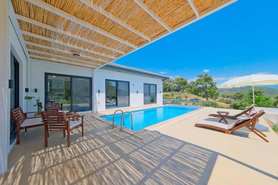 Villa Yakacık Hillside Villa in Muğla Province