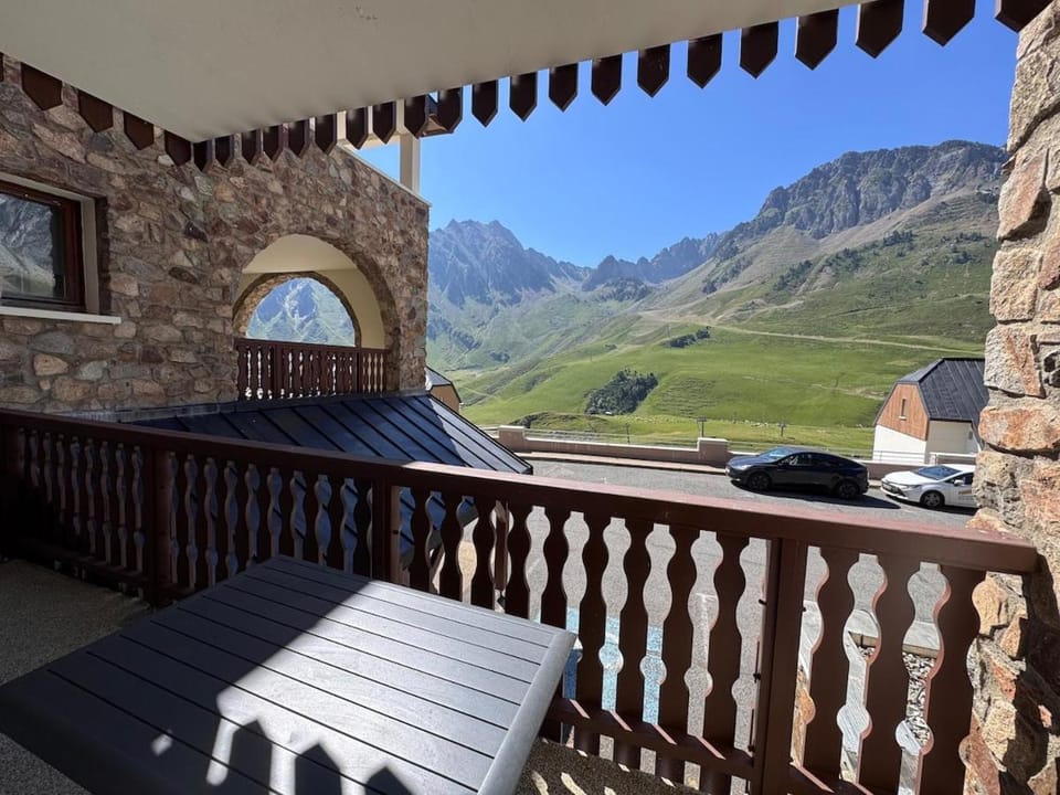 La Mongie, Pic du Midi Residence, 6 people, swimming pool Apartment in Occitanie
