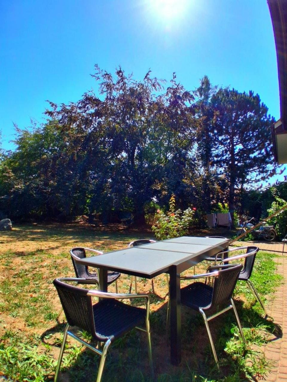 Garden with 2 barbecue areas l 5 minutes from the lake Apartment in Neuchâtel, Switzerland