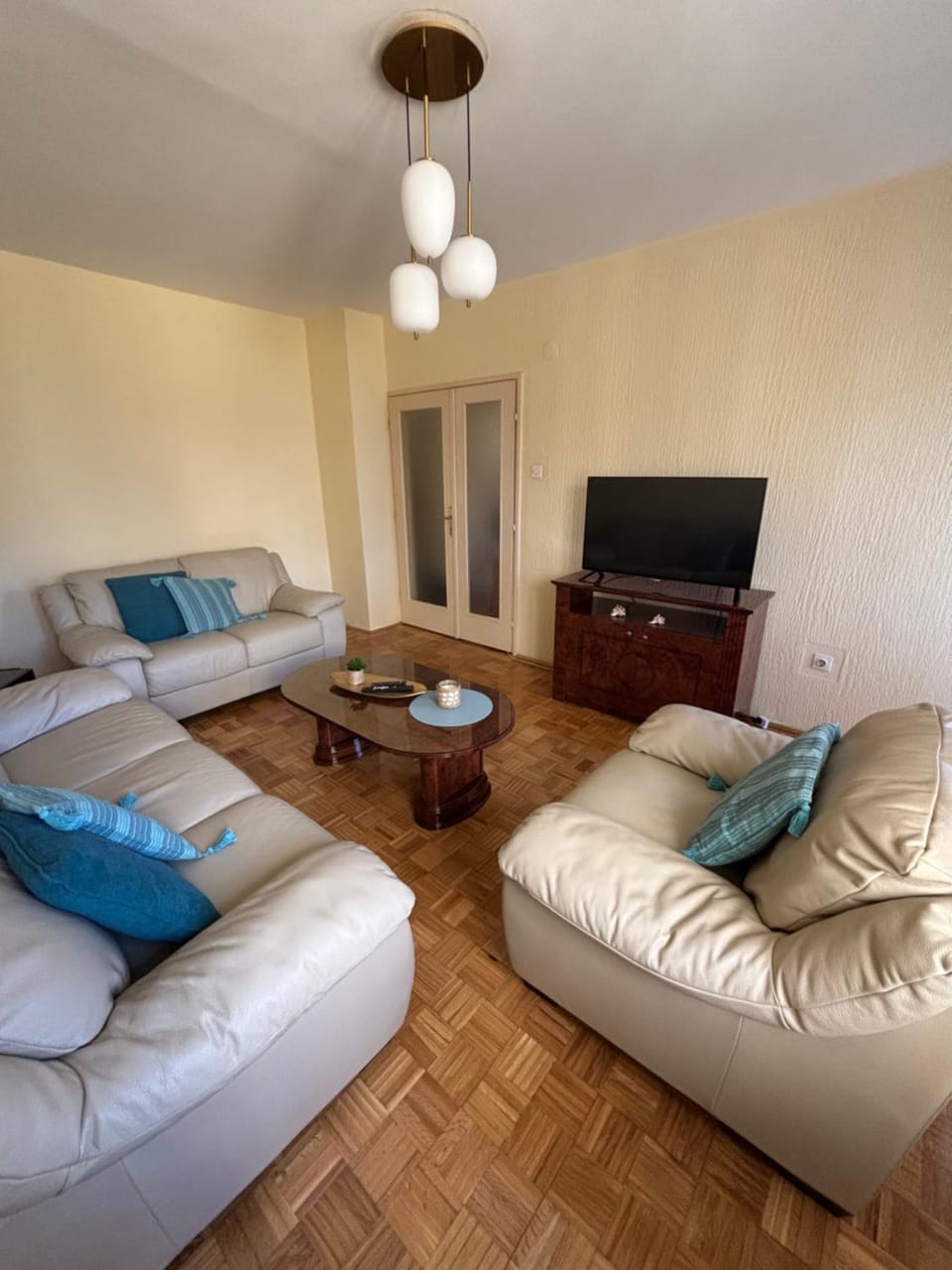 TV and multimedia, Living room