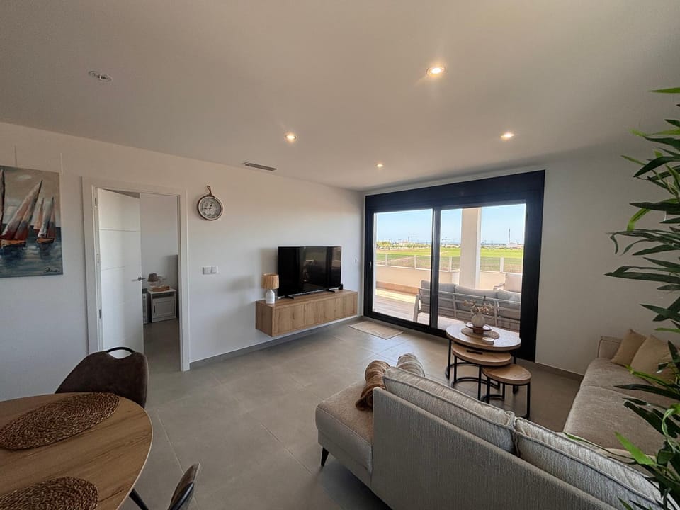 TV and multimedia, Living room, Seating area, Evening entertainment