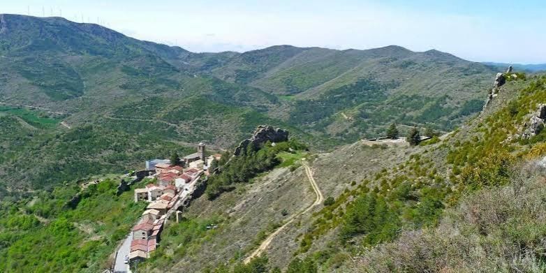 Don Santiago Ramon y cajal Bed and Breakfast in Navarre