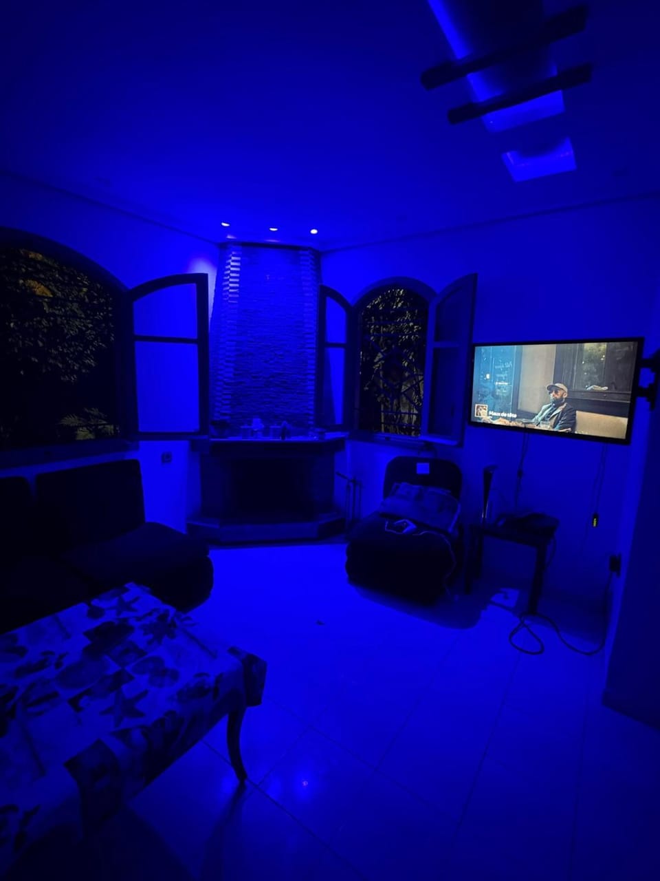 Communal lounge/ TV room