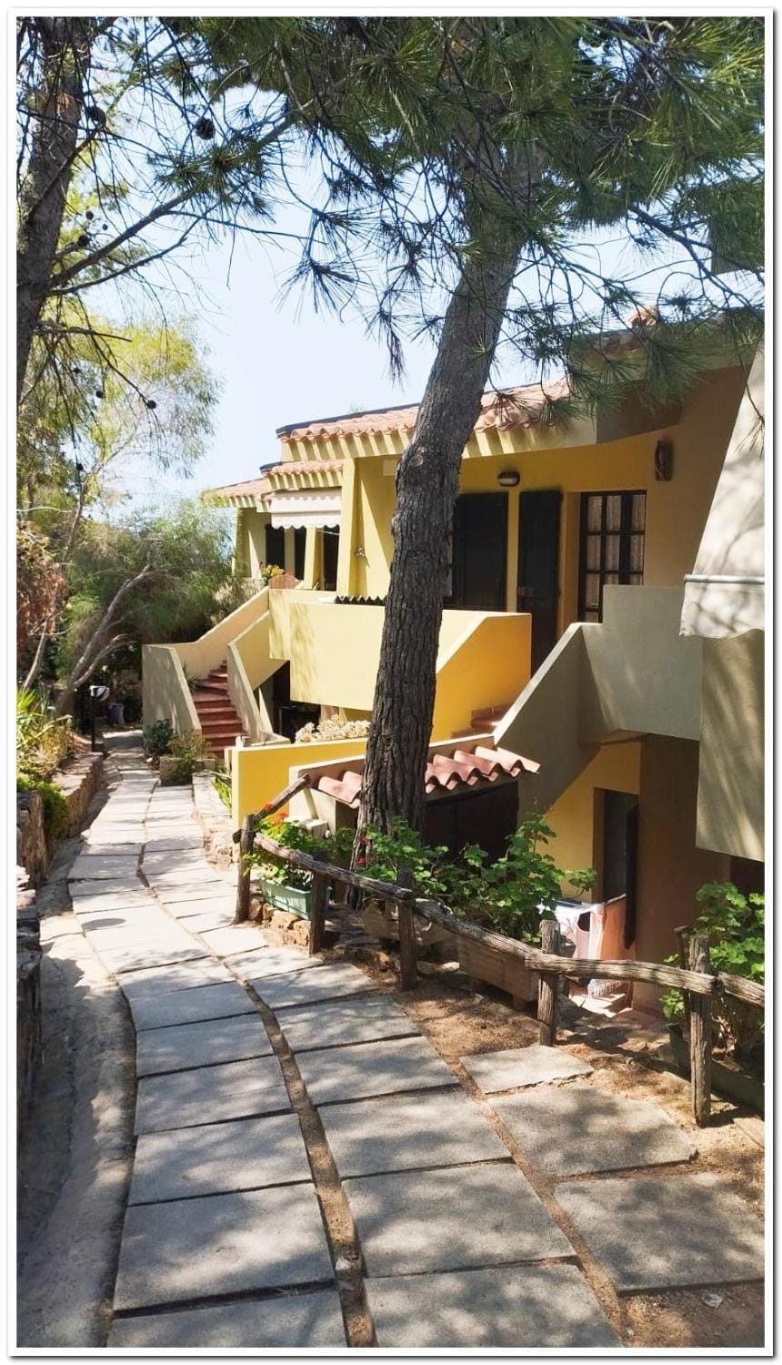 Property building, Street view