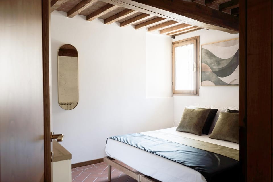 Property building, Bathroom, Bedroom, internet, kitchen, elevator