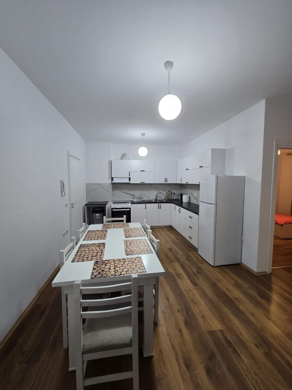 Sunlit Corner Apartment Apartment in Tirana