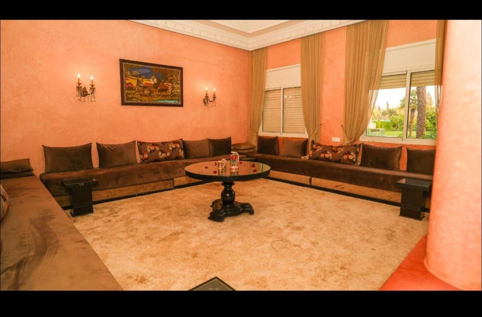 Route Fès Villa in Marrakesh-Safi