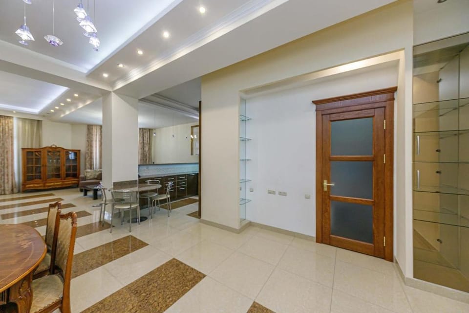 Northern Avenue 5 3B apt with balcony Apartment in Yerevan