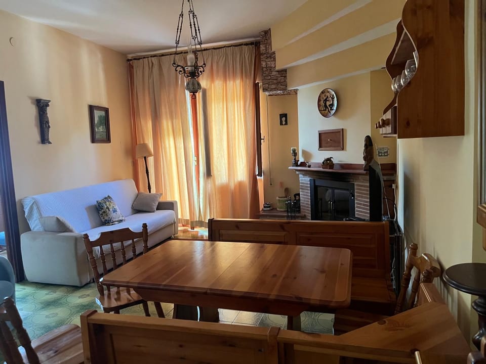Communal lounge/ TV room, TV and multimedia