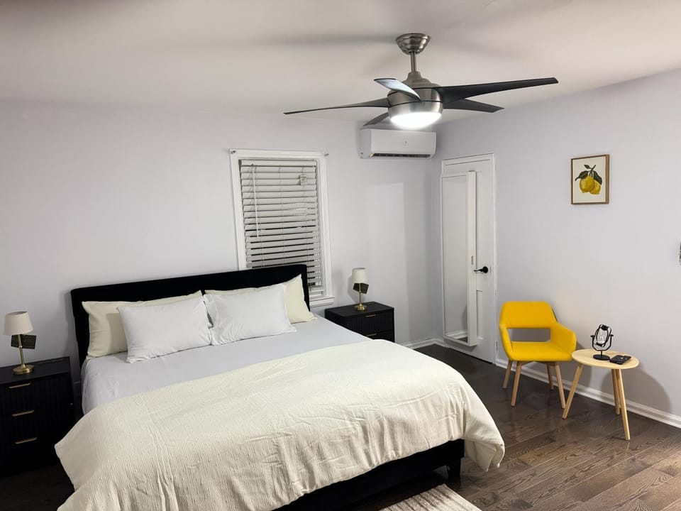 Bed, Bedroom