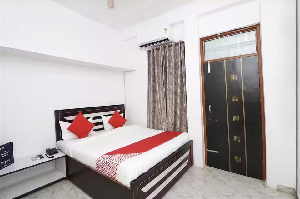 Star palace guest house Hotel in Lucknow