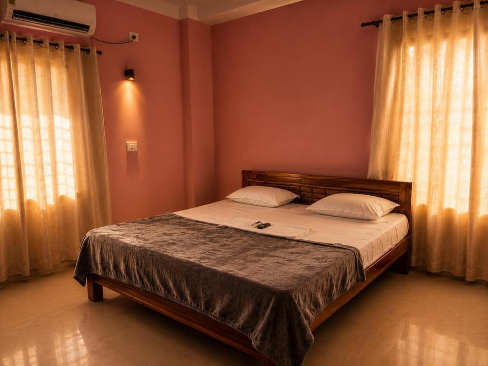 MB SURIYA lodge & homestay Vacation rental in India