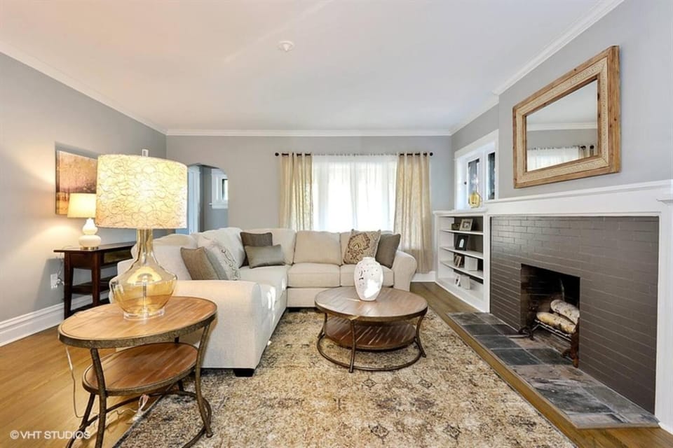 Your Chicago Retreat House in Rogers Park