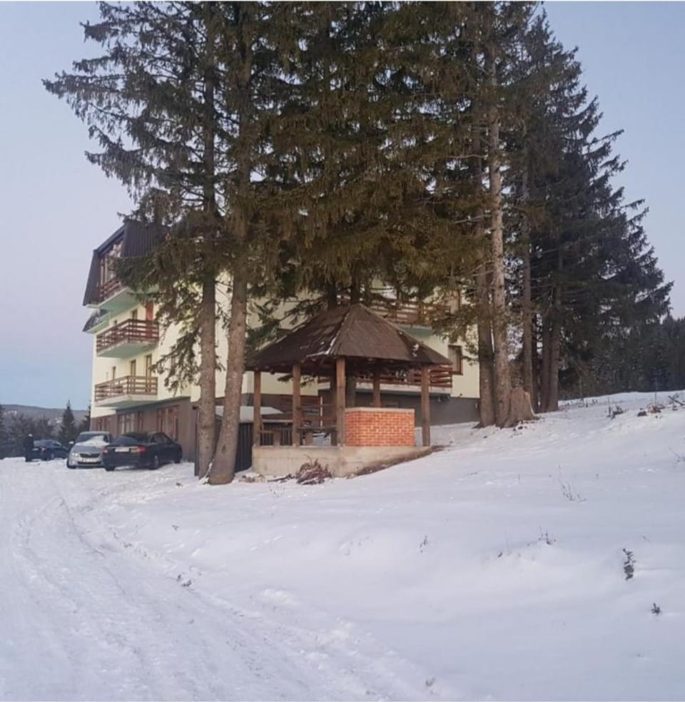 Property building, Parking
