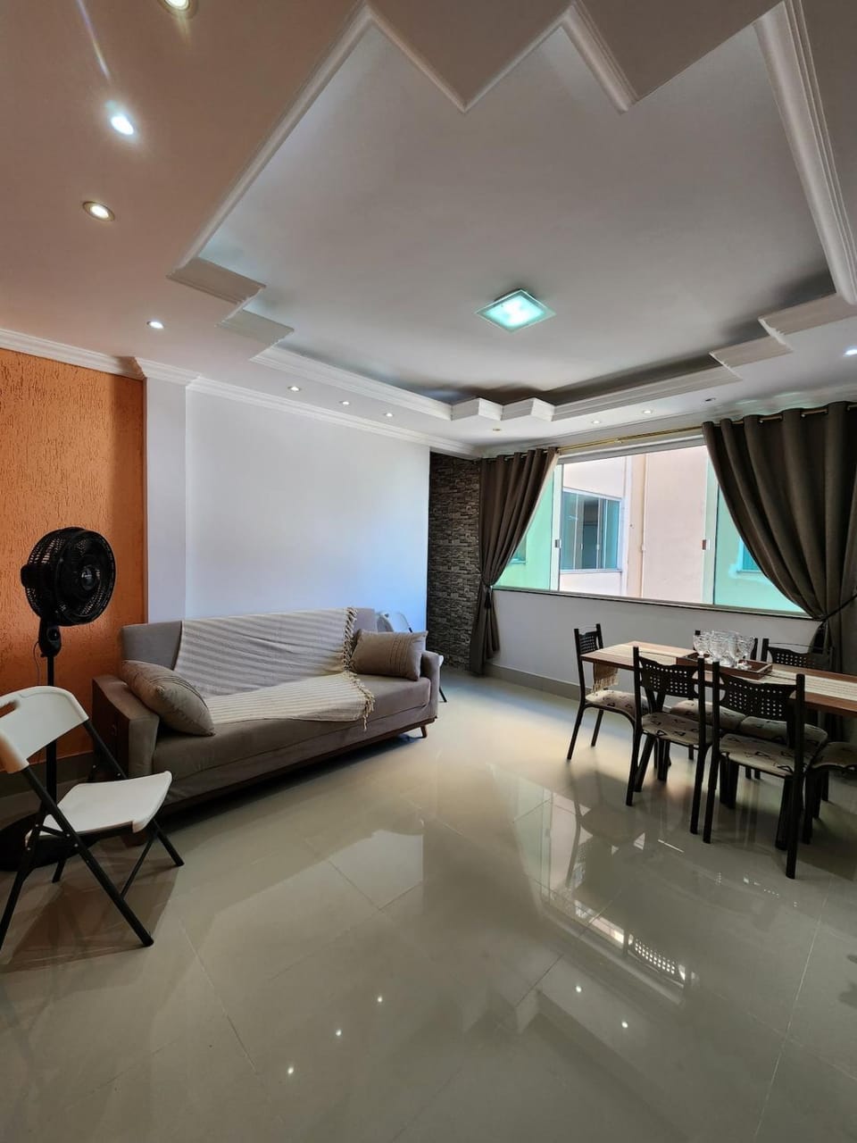 Communal lounge/ TV room, Living room, Dining area, Meals
