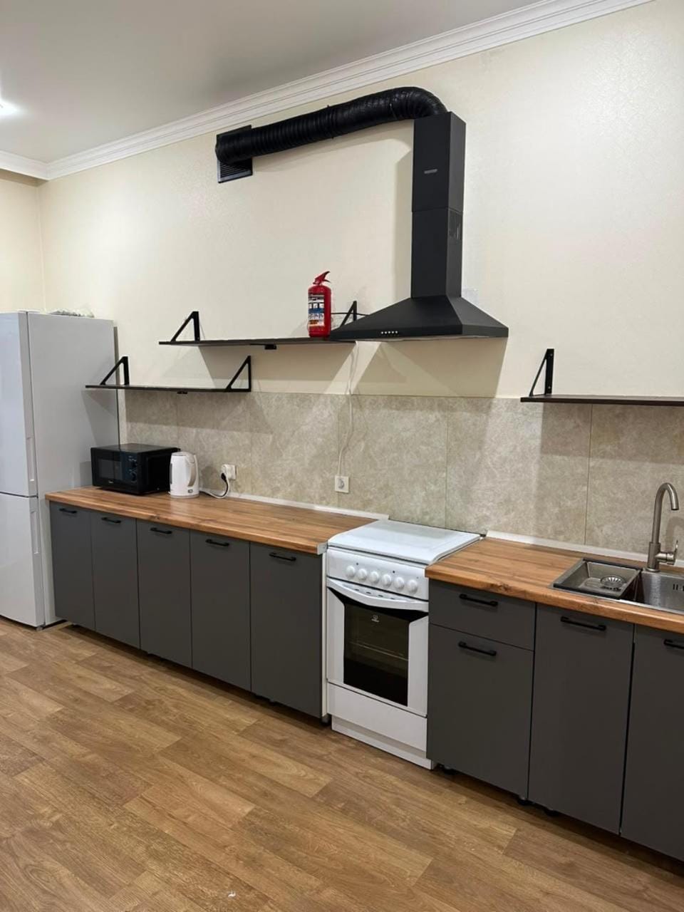 Madrid 2 Riverview Apartments Apartment in Kazakhstan