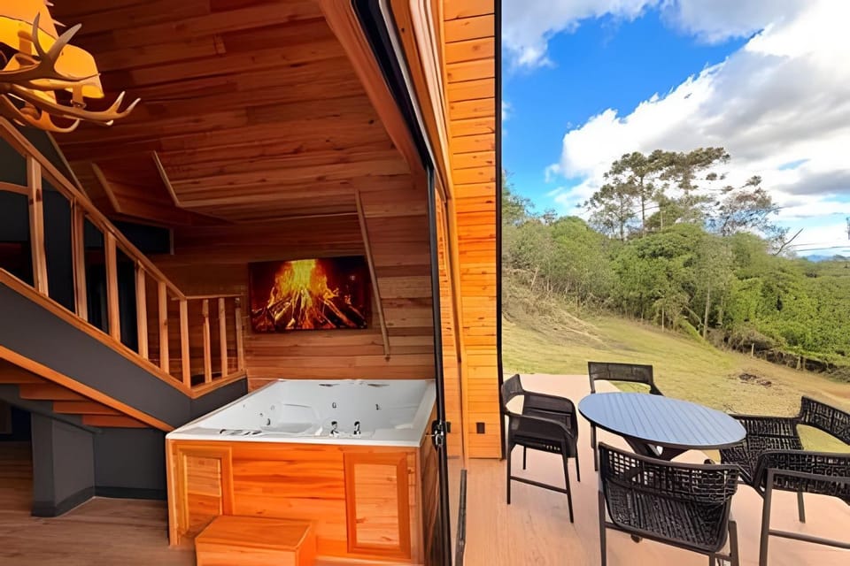 Chalé Montana - 2 Suítes - Jacuzzi-5 Min Do Centro Chalet in State of Santa Catarina