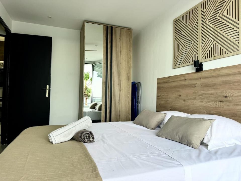 T3 Solarys Waterfront, air-conditioned, parking 2 chambres Apartment in La Ciotat