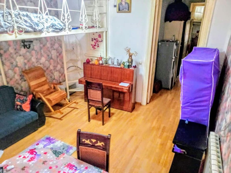 Old City Flowers Apartment in Baku