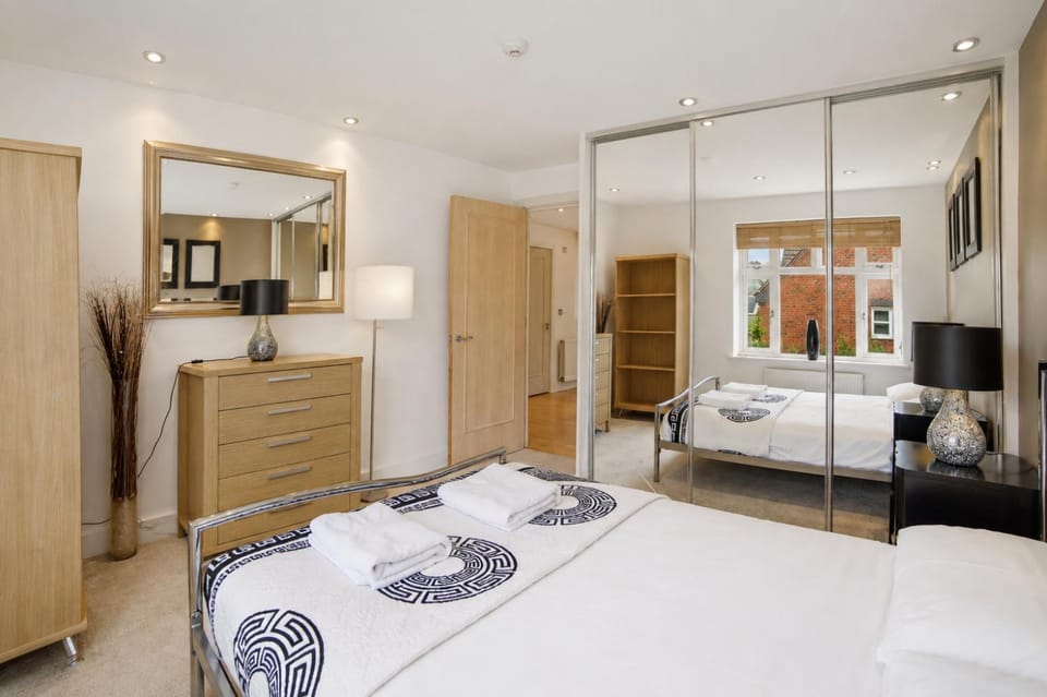Bed, Photo of the whole room, Bedroom, towels, wardrobe