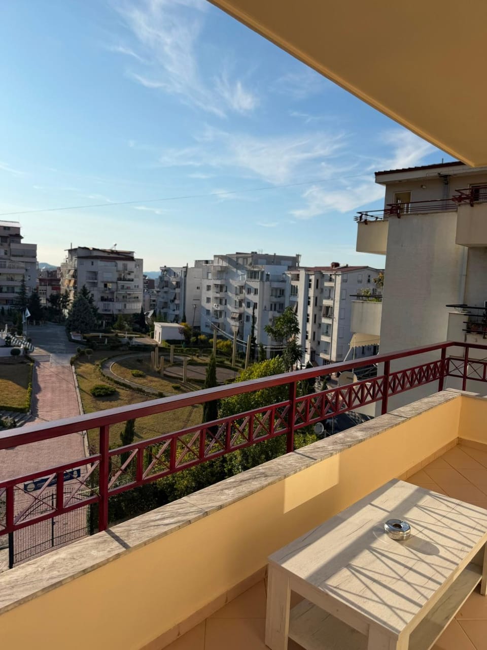 Kodra e diellit Apartment in Tirana