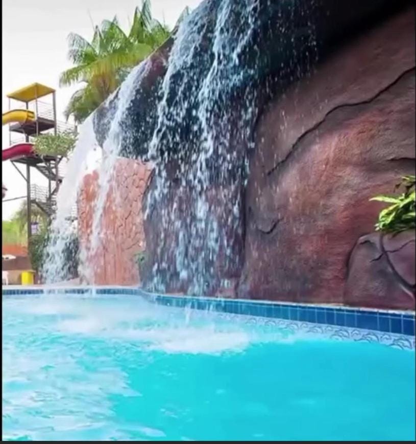 AP Golden dolphin grande hotel Apartment in State of Goiás