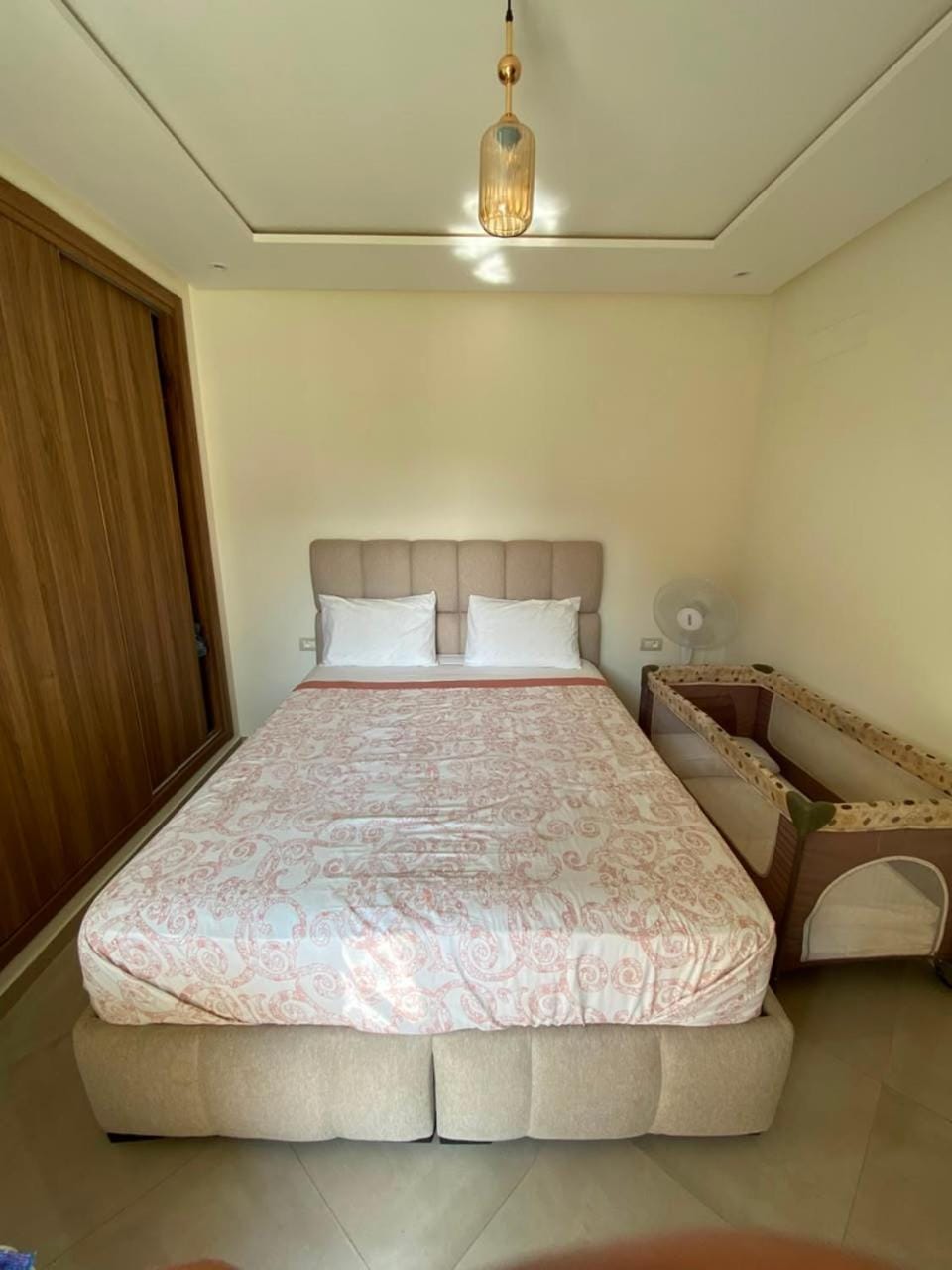 2BR Pool View Kids Pool & Gym 6 Min to Beach Apartment in Casablanca-Settat