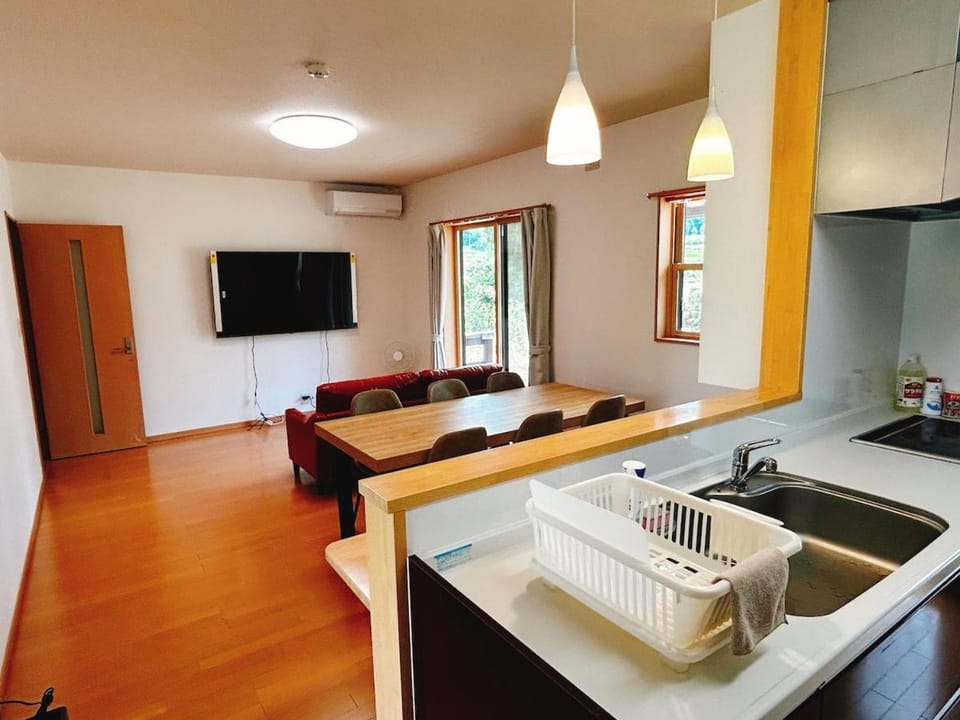5 bedrooms relaxing in the nature at the foot of Mt Aso House in Japan