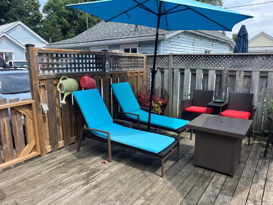 Patio, sunbed