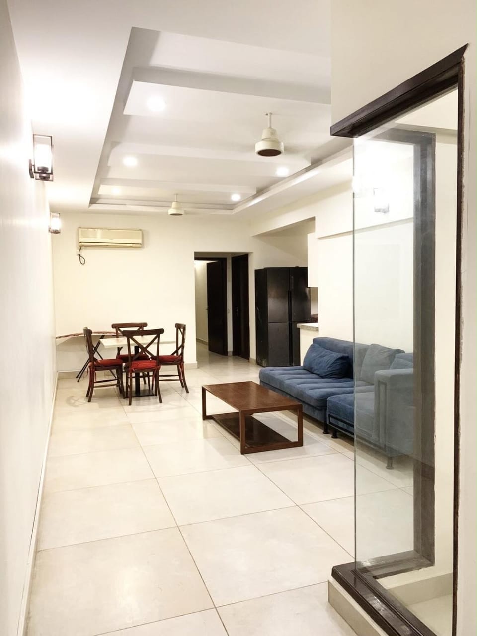 Living room, Dining area