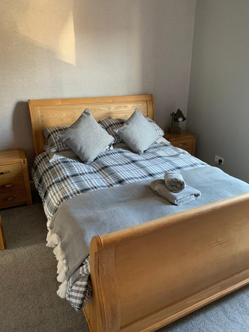 Castle Apt - Lovely 3-bed flat - Sunny Garden - By the Beach Apartment in Dundee